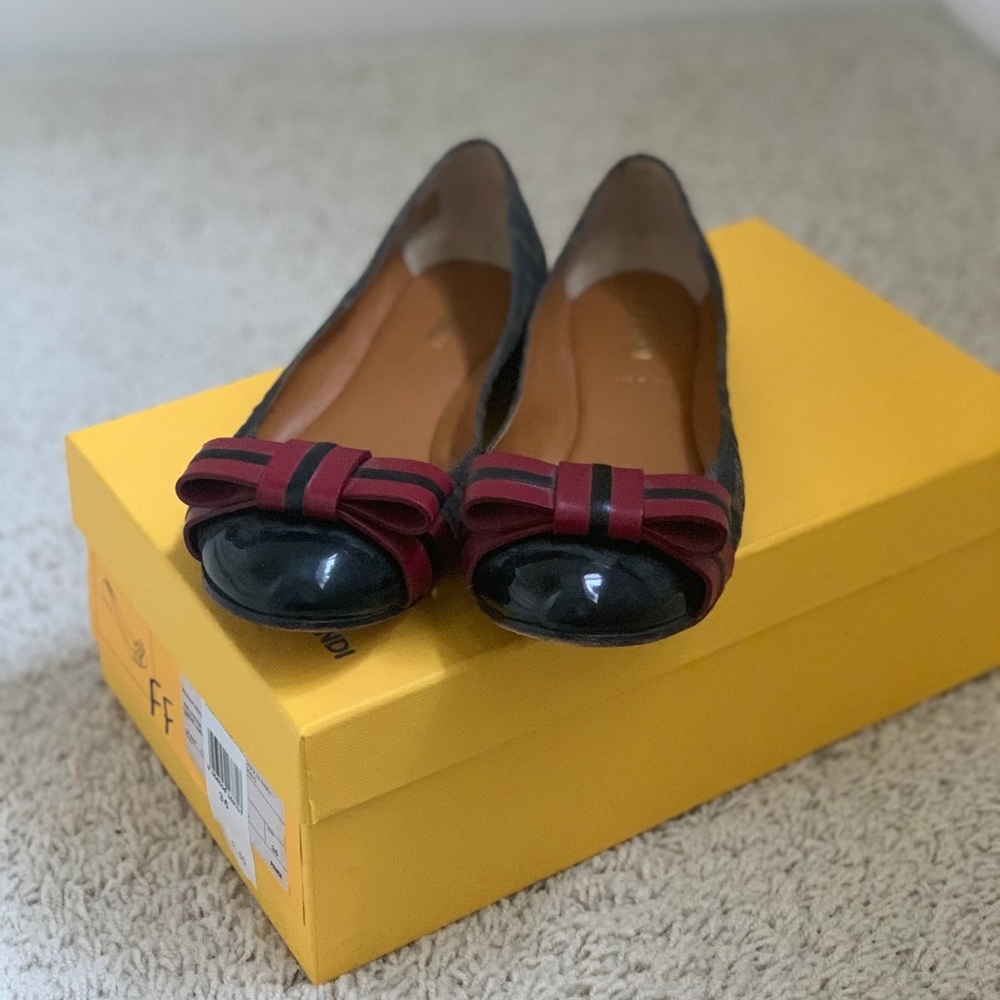 COPY - Fendi flats